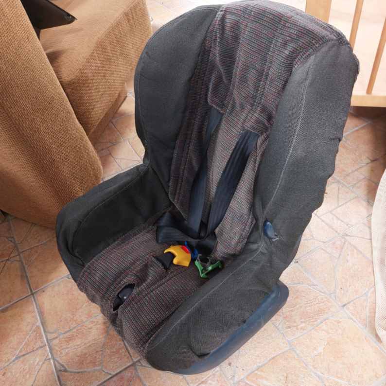 Automobilinė kėdutė