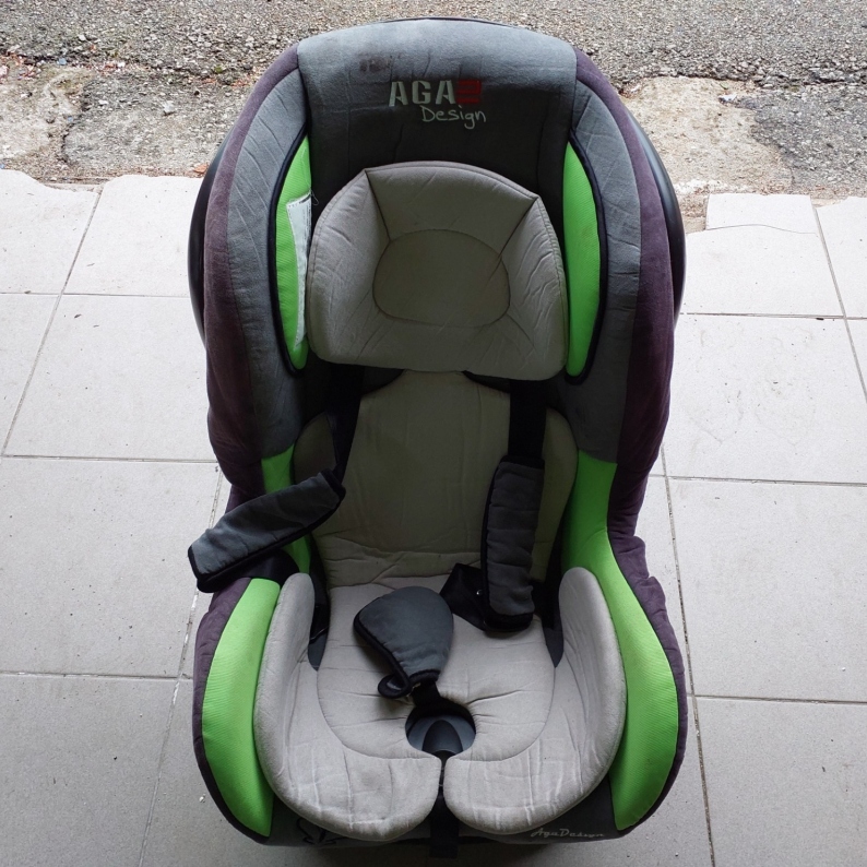 Auto kėdutė