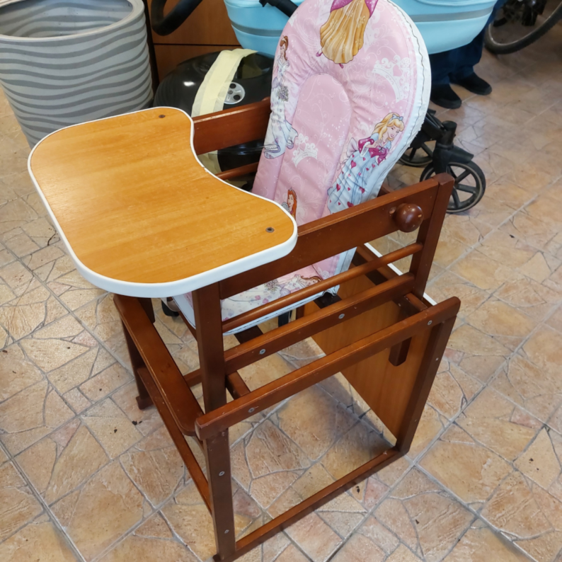 Maitinimo kėdutė