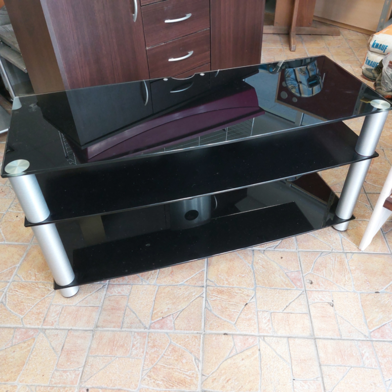 Tv staliukas