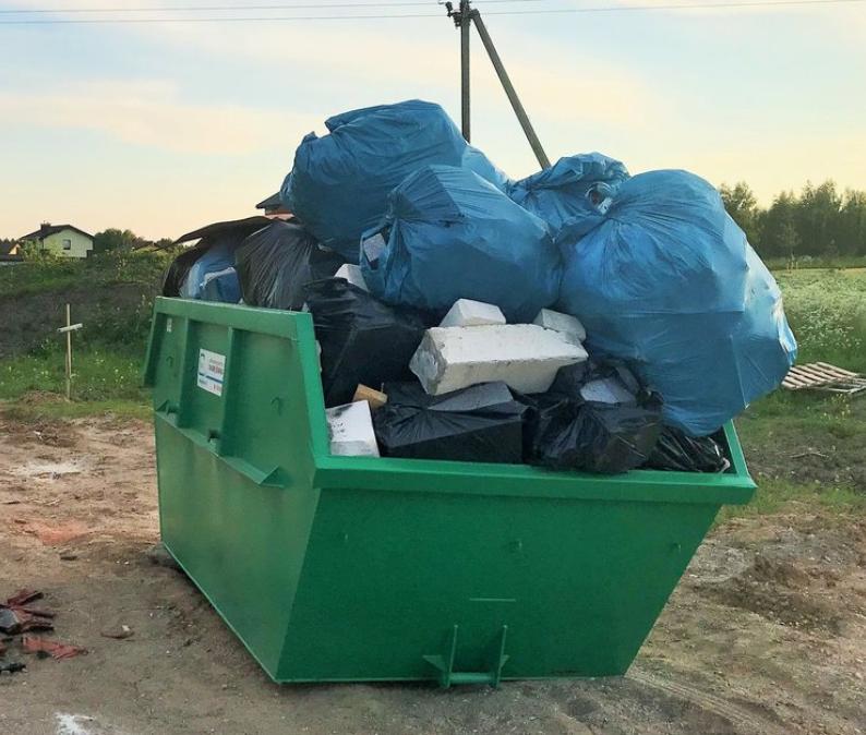 Pastebėjote tokį konteinerį šalia statybų? Nesunku nuspėti, kur atsidurs šios atliekos 