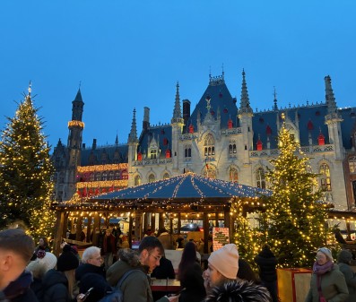 Vertinga patirtis iš Belgijos: milijonai lankytojų, bet švara ir pustuštės šiukšliadėžės šventinėse mugėse