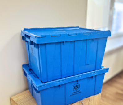 Klaipėdiečiams nemokamai dalinamos specialios dėžės pavojingoms buities atliekoms rinkti