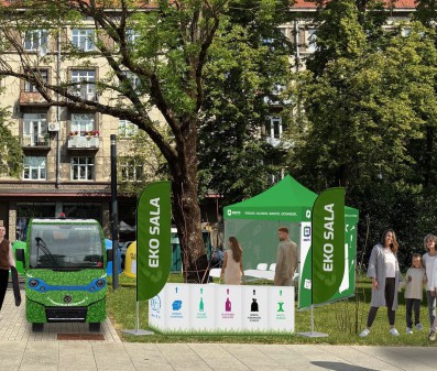 Ateik į Jūros šventę su savo gertuve
